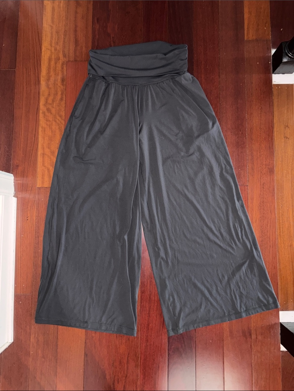 aerie Black Wide-Leg Fold-Over Waist Pants